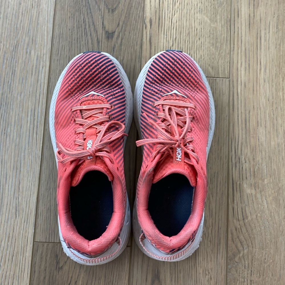 Hoka One One | women’s Rincon 2 | Size 7